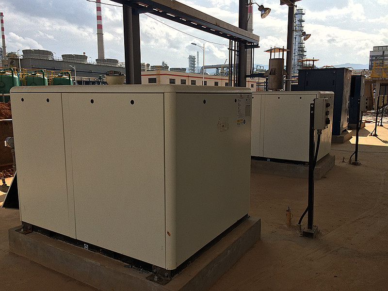 中石油云南100万吨炼油厂项目进口空压机维护保养